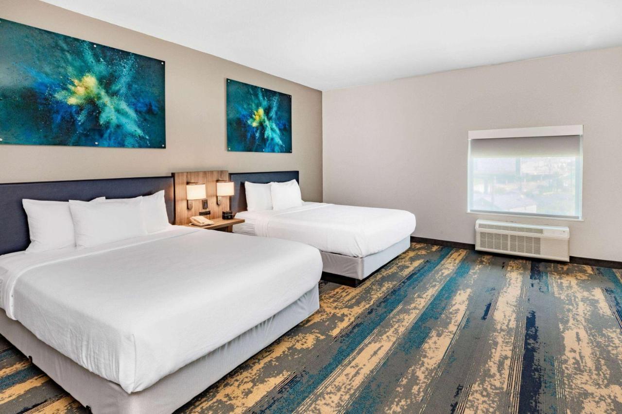La Quinta Inn & Suites By Wyndham Galveston North At I-45 Kültér fotó