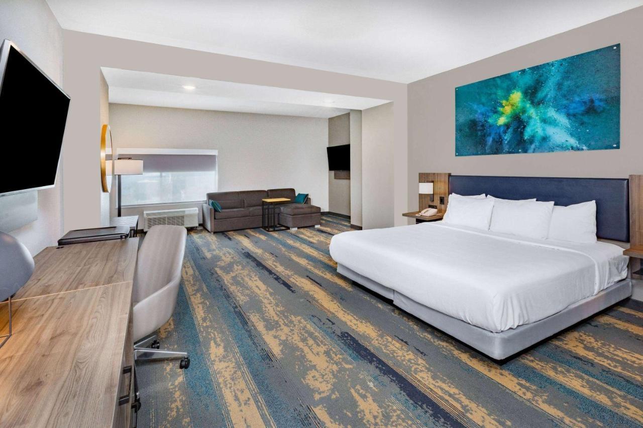 La Quinta Inn & Suites By Wyndham Galveston North At I-45 Kültér fotó